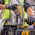 Акумулаторна батерия DeWALT FLEXVOLT DCB548